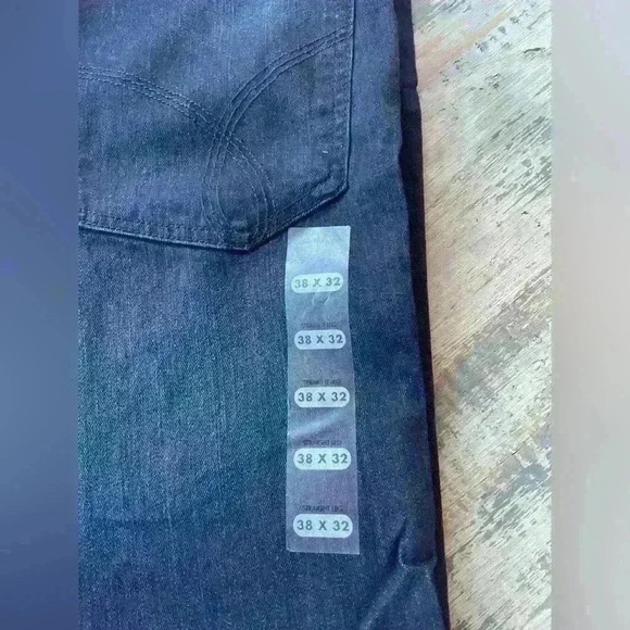 NWT Mens Calvin Klein Dark Wash Straight Jean 38x32 - Picture 9 of 10